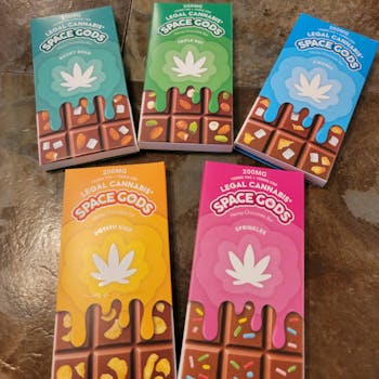 100mg CHOCOLATE BAR ROCKY ROAD